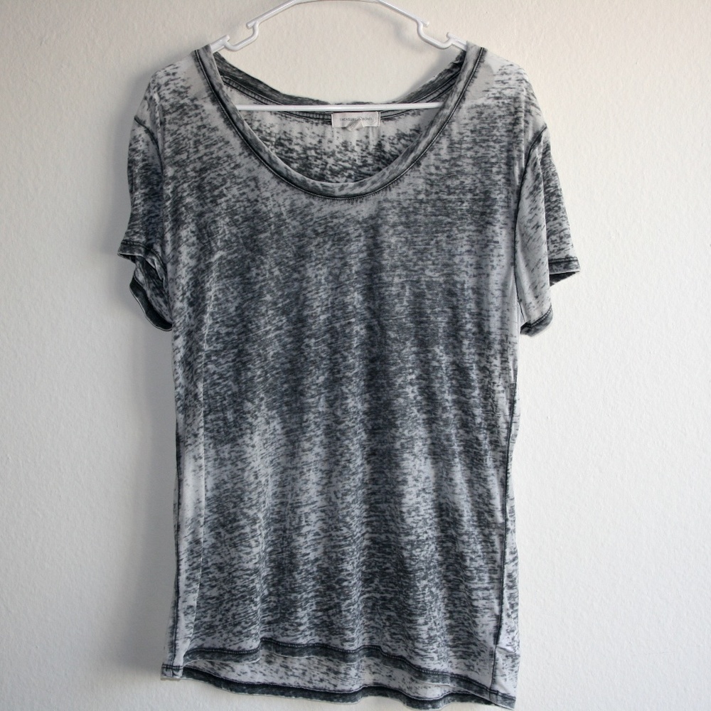 Gray top - Picture 2 of 4